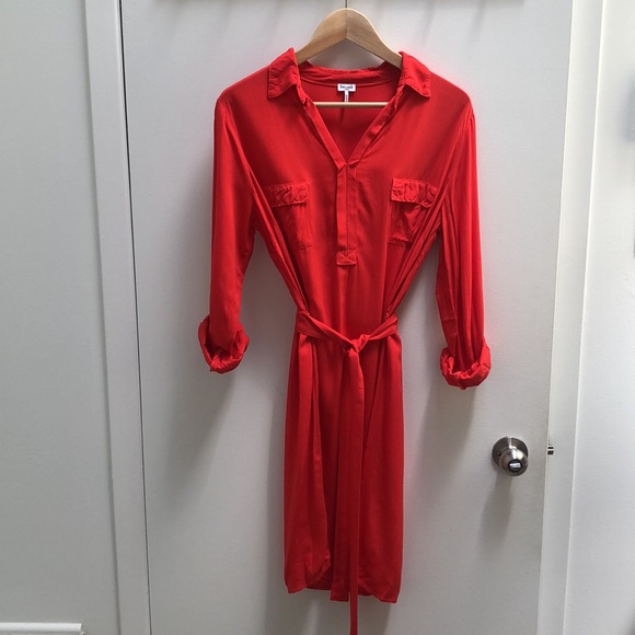 Splendid dress - two front pockets with tie belt - tomato red - L - Picture 3 of 8